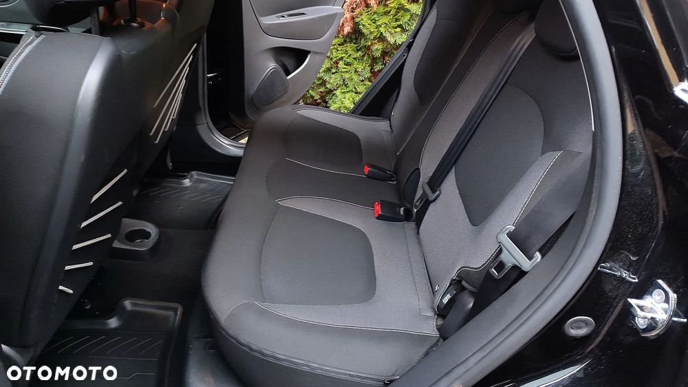 Renault Captur ENERGY dCi 110 Intens - 25