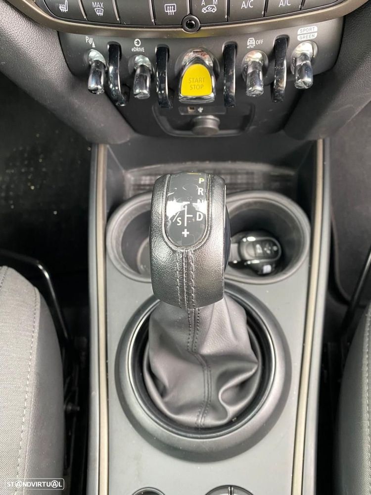 MINI Countryman Cooper SE ALL4 Auto - 8