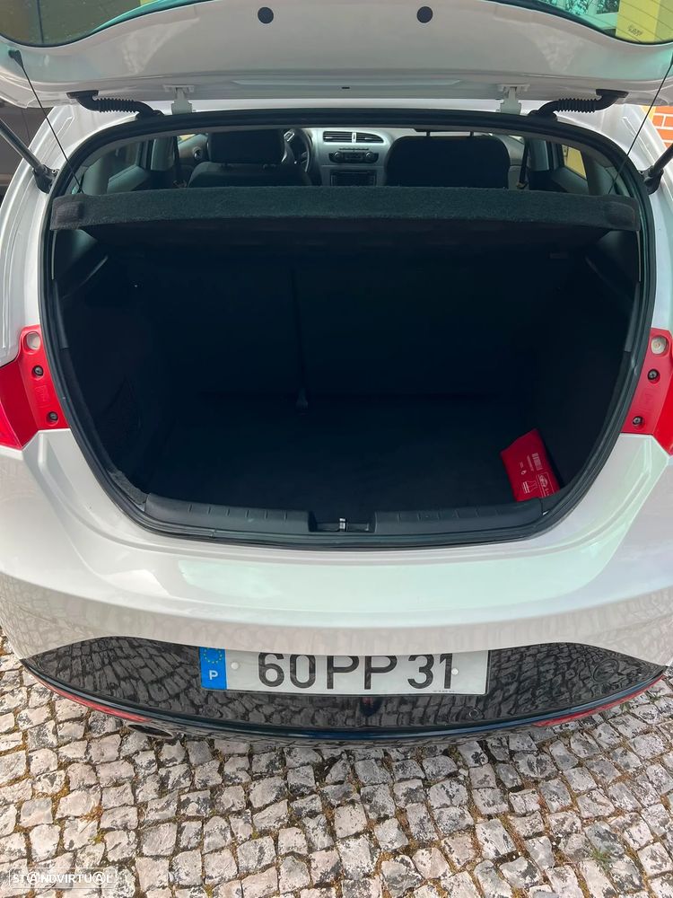 SEAT Leon 1.6 TDI DPF E-Ecomotive Style - 19