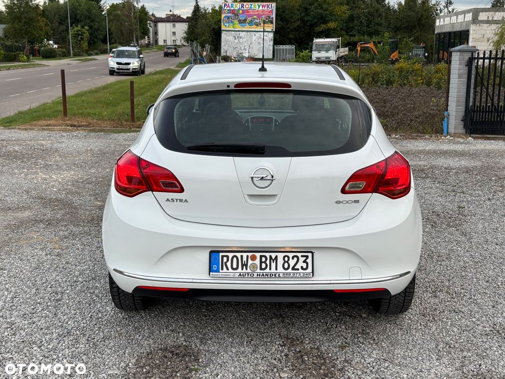 Opel Astra - 18