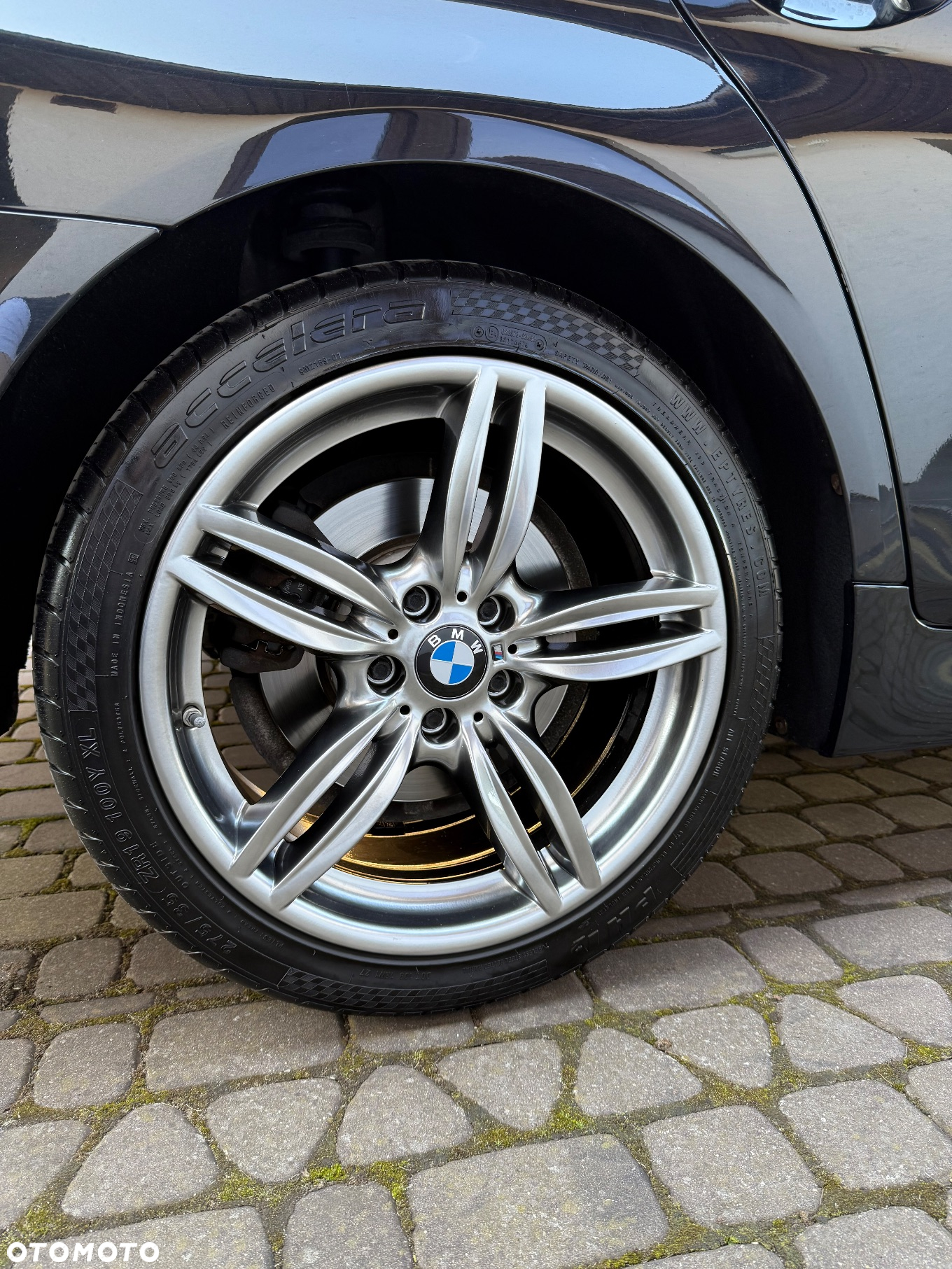 BMW Seria 5 520d xDrive - 29