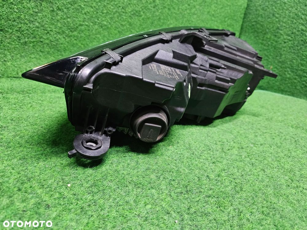AUDI A4 B9 LIFT 2020r ----> REFLEKTOR PRAWY PRZEDNI FULL LED MATRIX - 9
