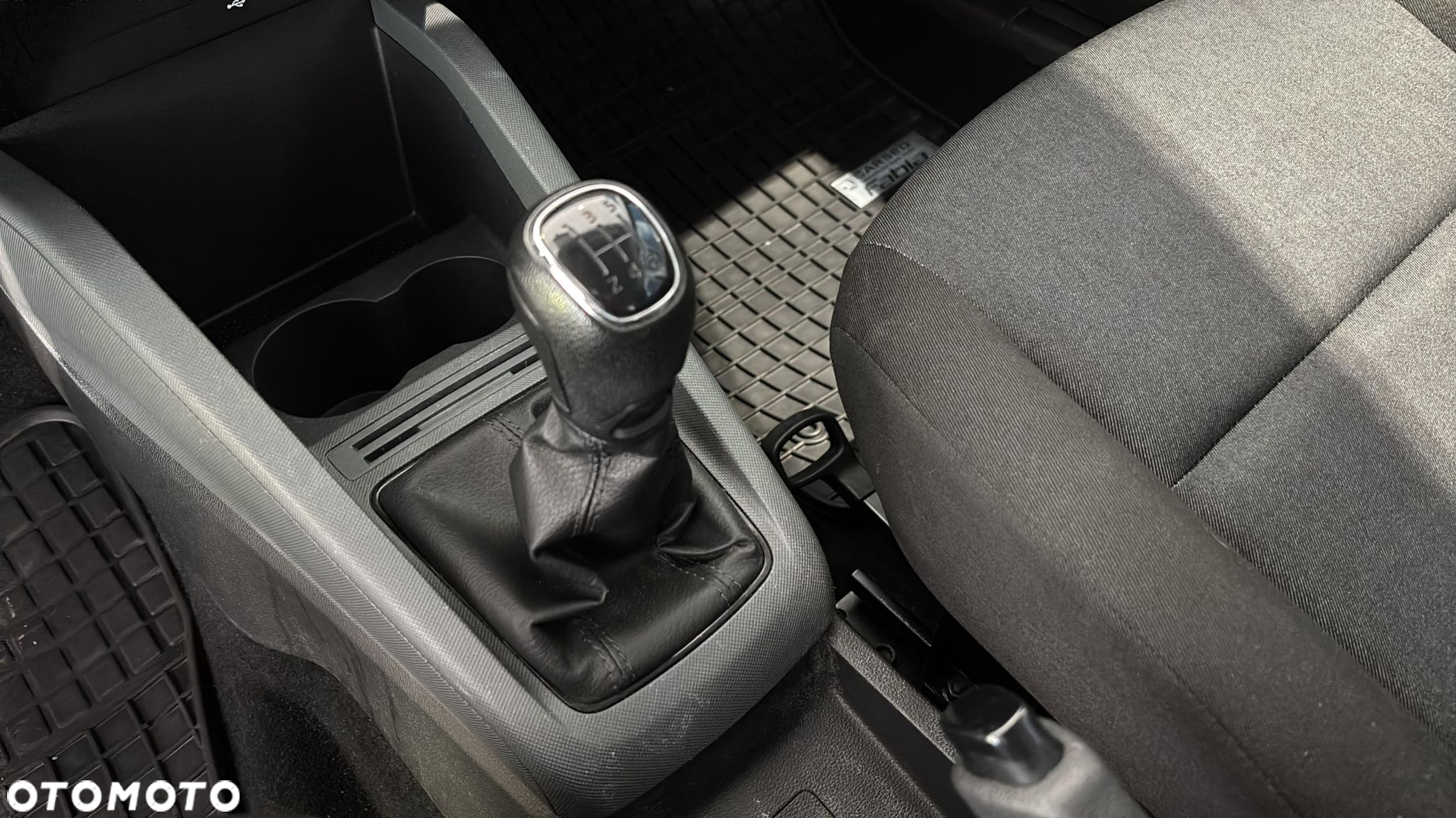 Skoda Fabia 1.0 Active - 15
