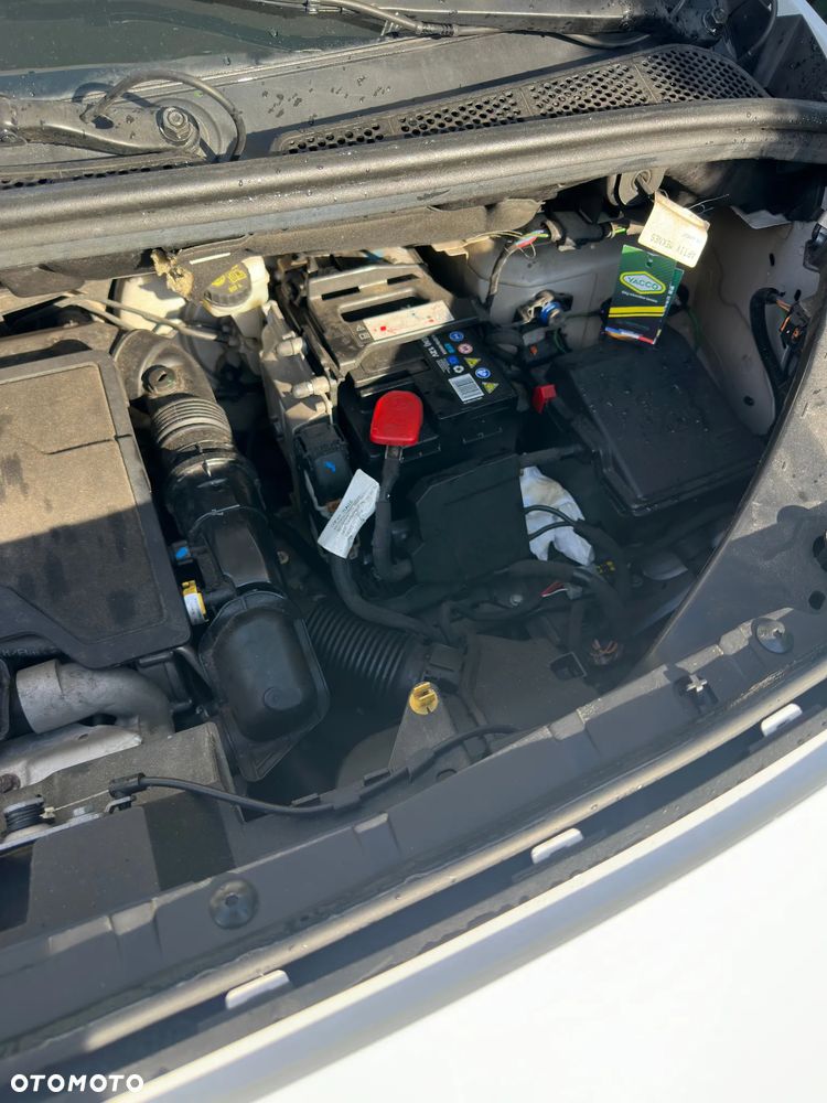 Peugeot Rifter Long 1.2 PureTech Allure Pack S&S - 14