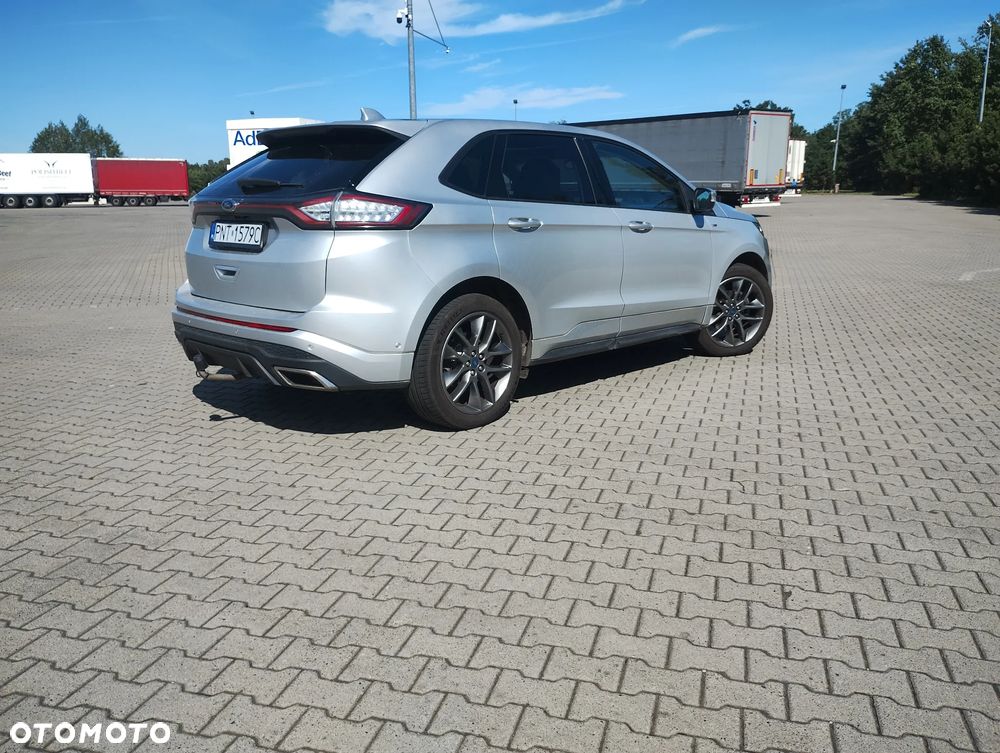 Ford Edge 2.0 TDCi 4x4 ST-LINE - 3