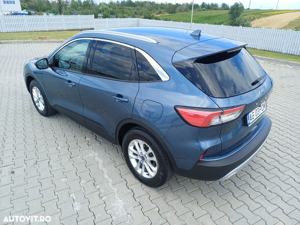 FORD Kuga 2023 — imagine 22