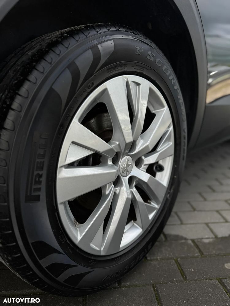 Peugeot 3008 PureTech 130 Stop & Start GPF Active Business-Paket - 10