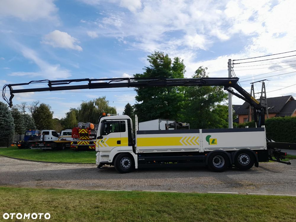 MAN TGS 26.400 6x2 oś skrętna/podnoszona HDS dzwig żuraw PALFINGER pk 19001 SLD5 SKŁADANY W " Z" 5x wysuw hydrauliczny + ROTATOR + CHWYTAK PALET + RADIO// FUL SERWIS W ASO MAN!!!! POTWIERDZONY Niski przebieg 313tys km!!!! - 8
