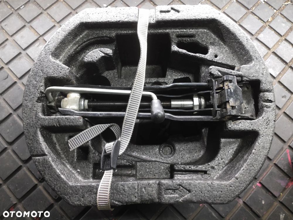 Lewarek WKŁAD KOŁA SKODA ROOMSTER 6Q7011031 - 1