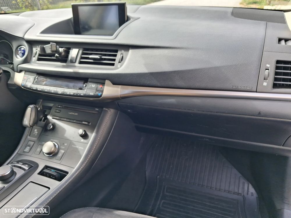 Lexus CT 200h F Sport - 14