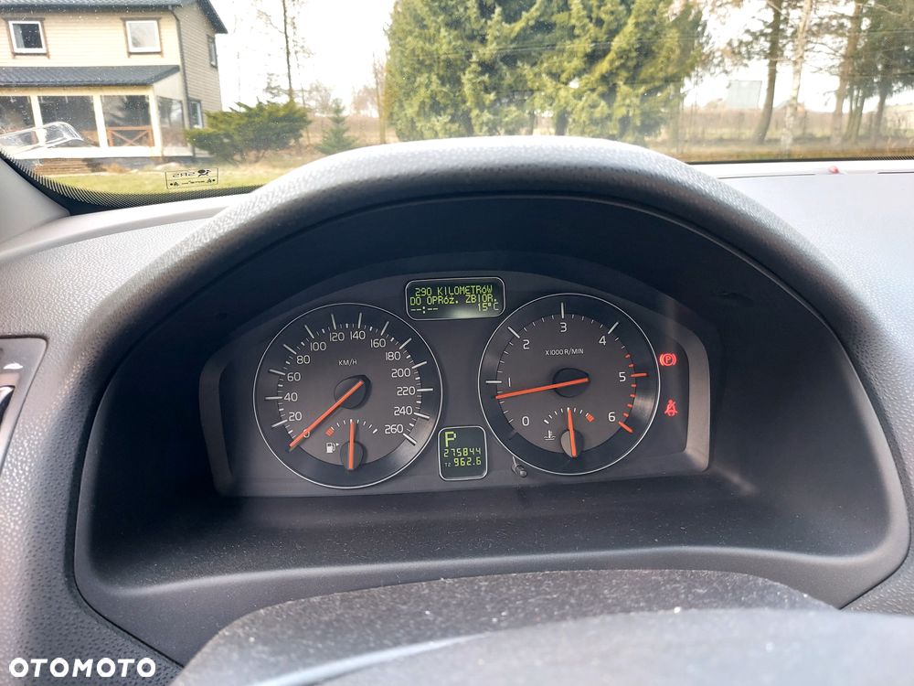 Volvo C70 2.4D5 Summum - 7