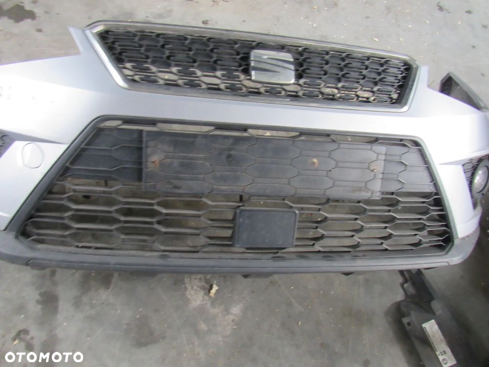 seat arona przedni zderzak - 3
