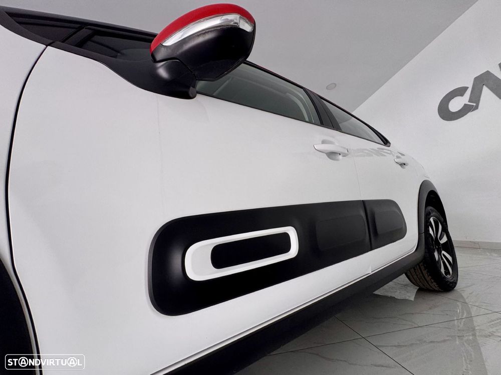 Citroën C3 1.2 PureTech Shine EAT6 - 10