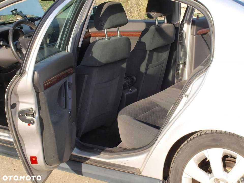 Opel Vectra - 7