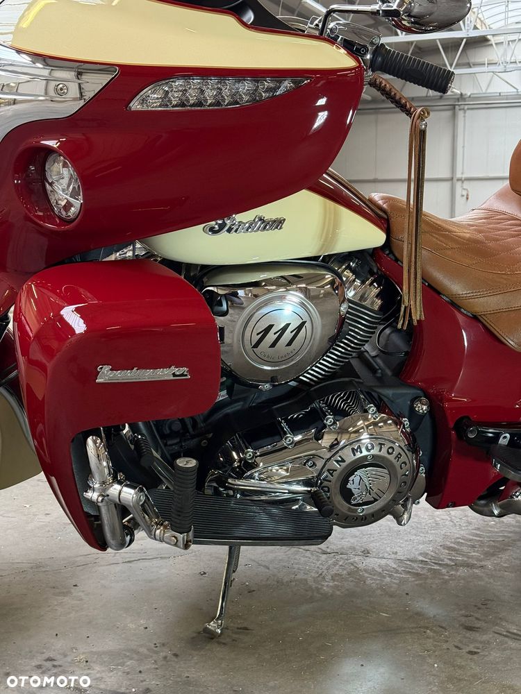 Indian Roadmaster - 16
