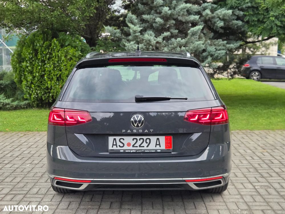 Volkswagen Passat 2.0 TDI SCR DSG Elegance - 3