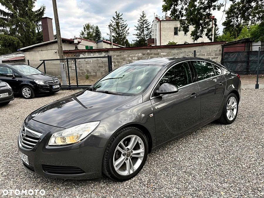 Opel Insignia 1.8 Design Edition - 9
