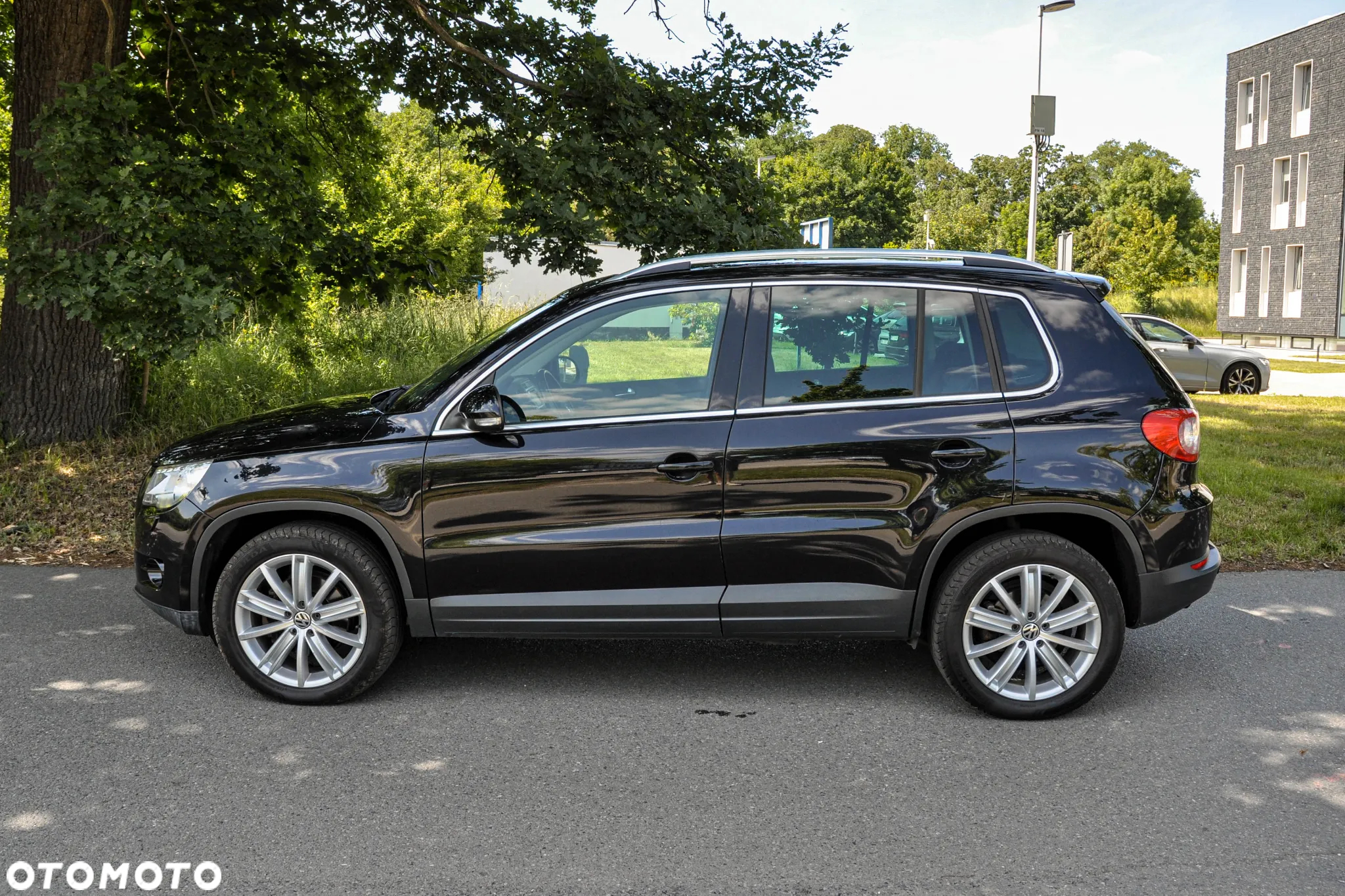 Volkswagen Tiguan 1.4 TSI Sport&Style - 2