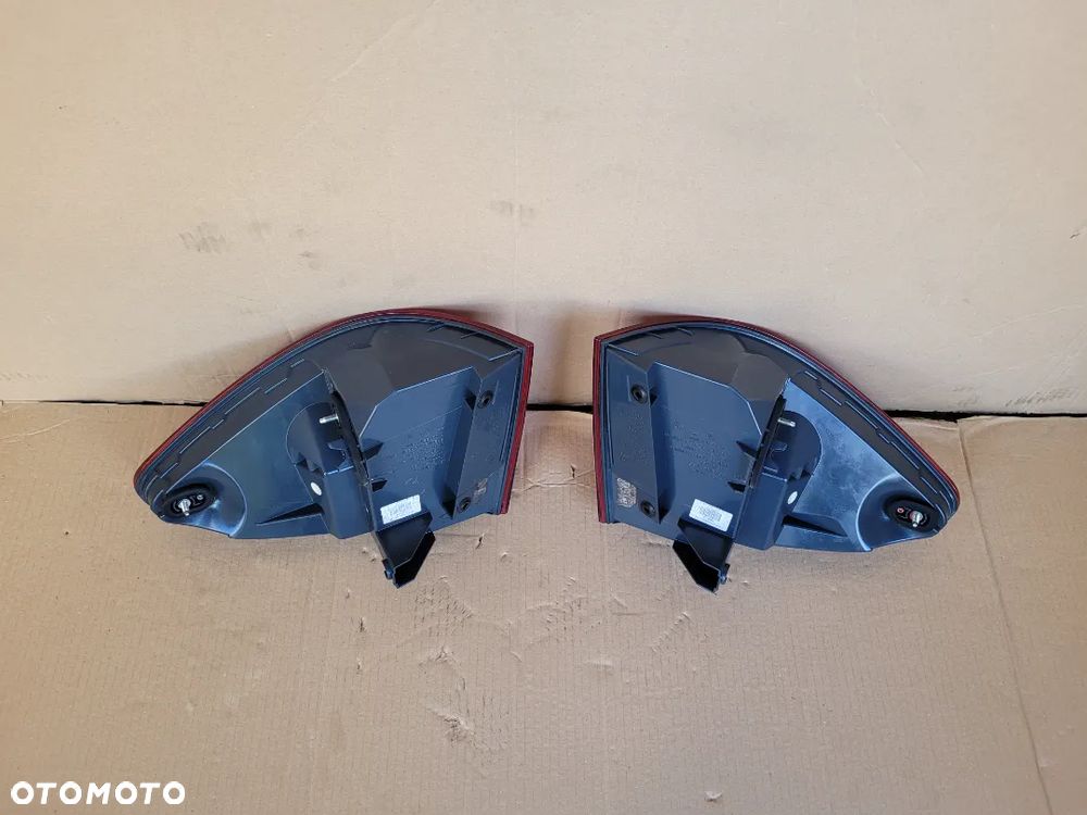 LAMPA LEWA TYLNA TYŁ BŁOTNIK BMW 5 GT F07 09-14 - 6