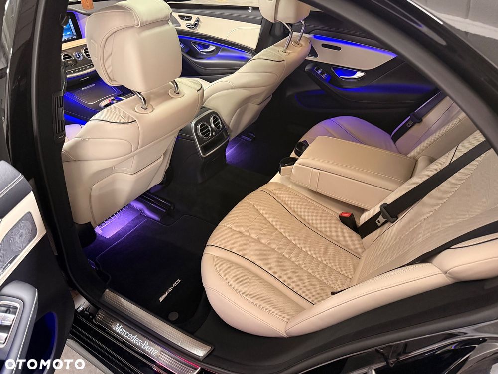 Mercedes-Benz Klasa S 560 4-Matic L 9G-TRONIC - 15