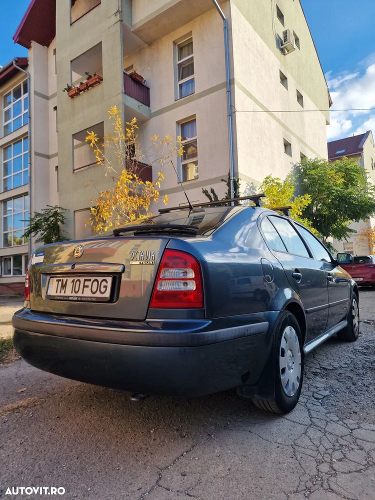 Skoda Octavia 1.6 Ambiente - 3