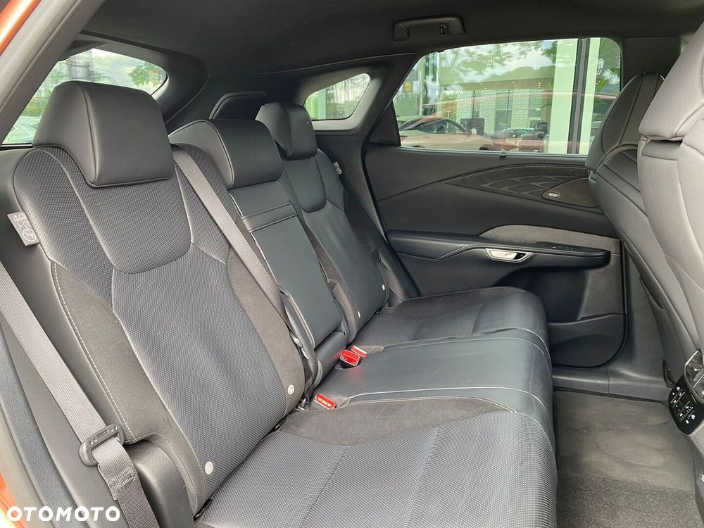 Lexus RX - 30
