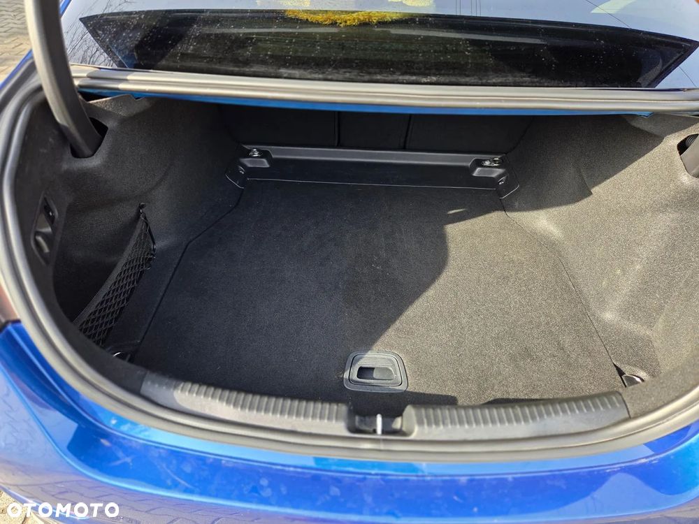 Mercedes-Benz Klasa C 200 mHEV 4-Matic Avantgarde - 17