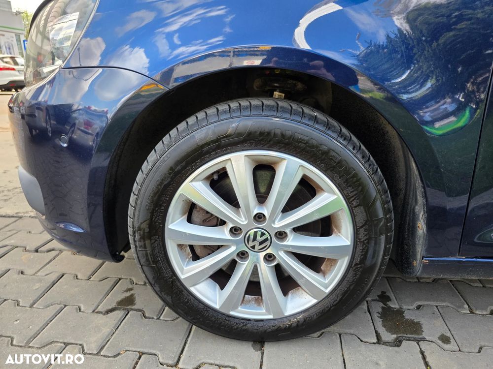 Volkswagen Touran 2.0 TDI Highline DSG - 36