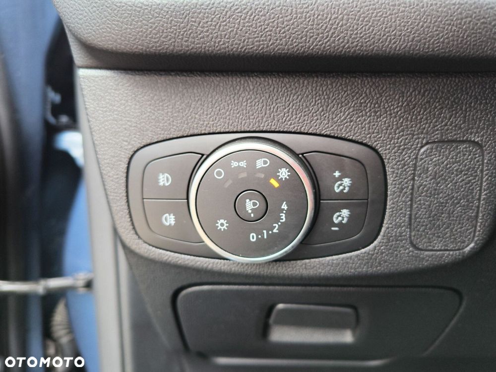 Ford Focus 1.0 EcoBoost Trend - 26