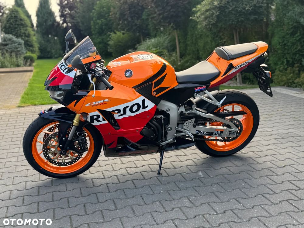 Honda CBR - 9