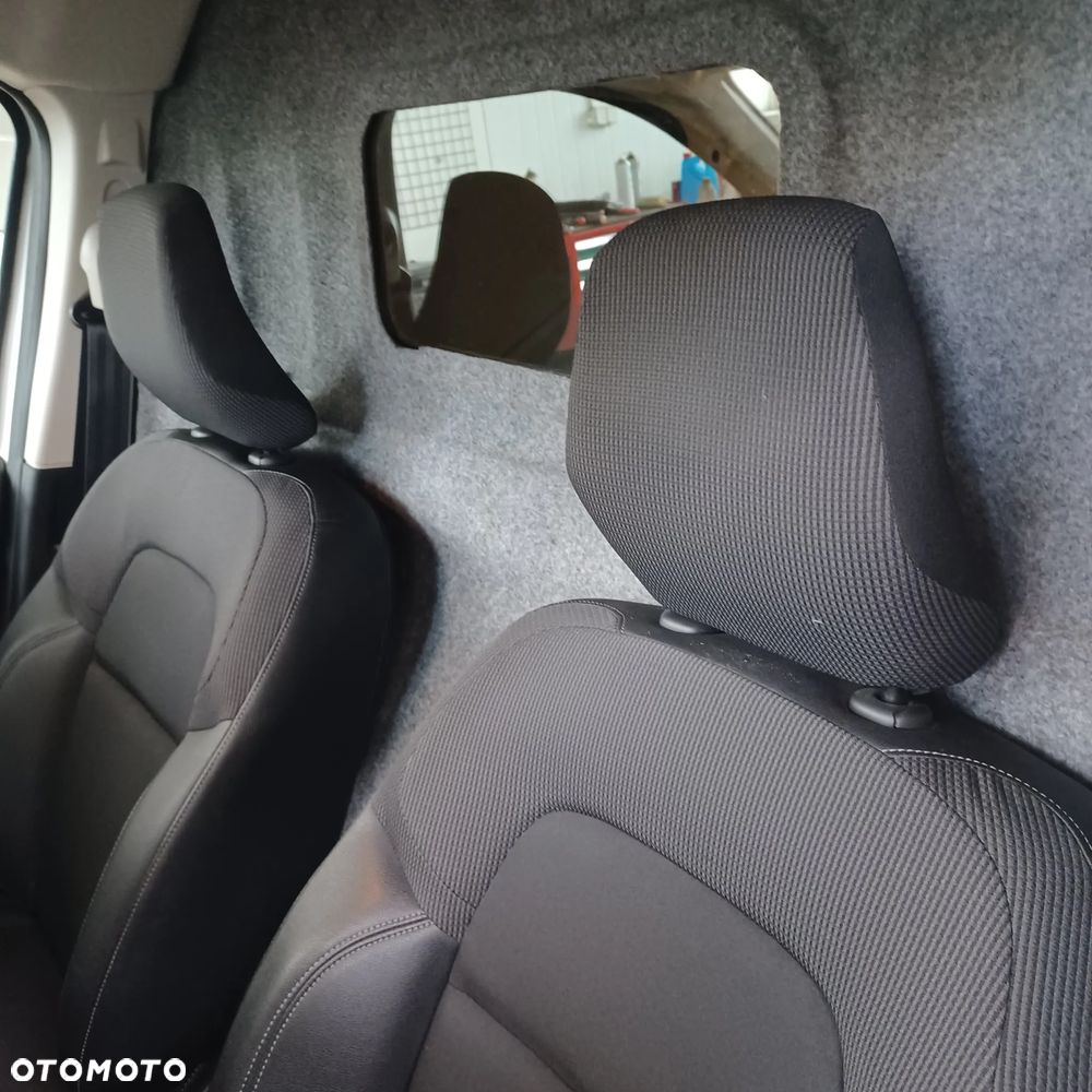 Renault Kangoo Express - 13