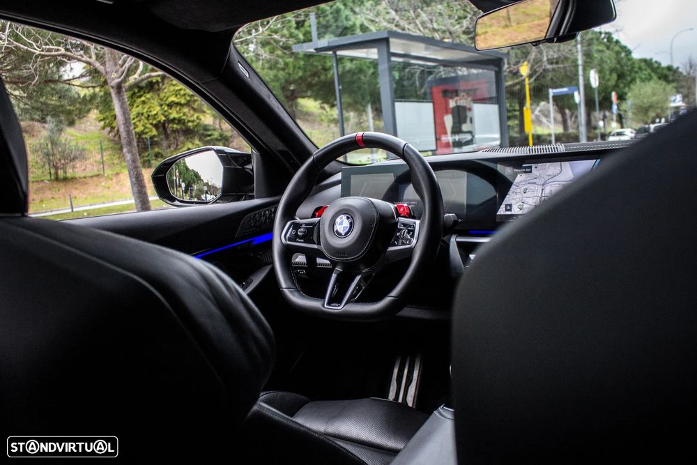 BMW M5 xDrive - 41