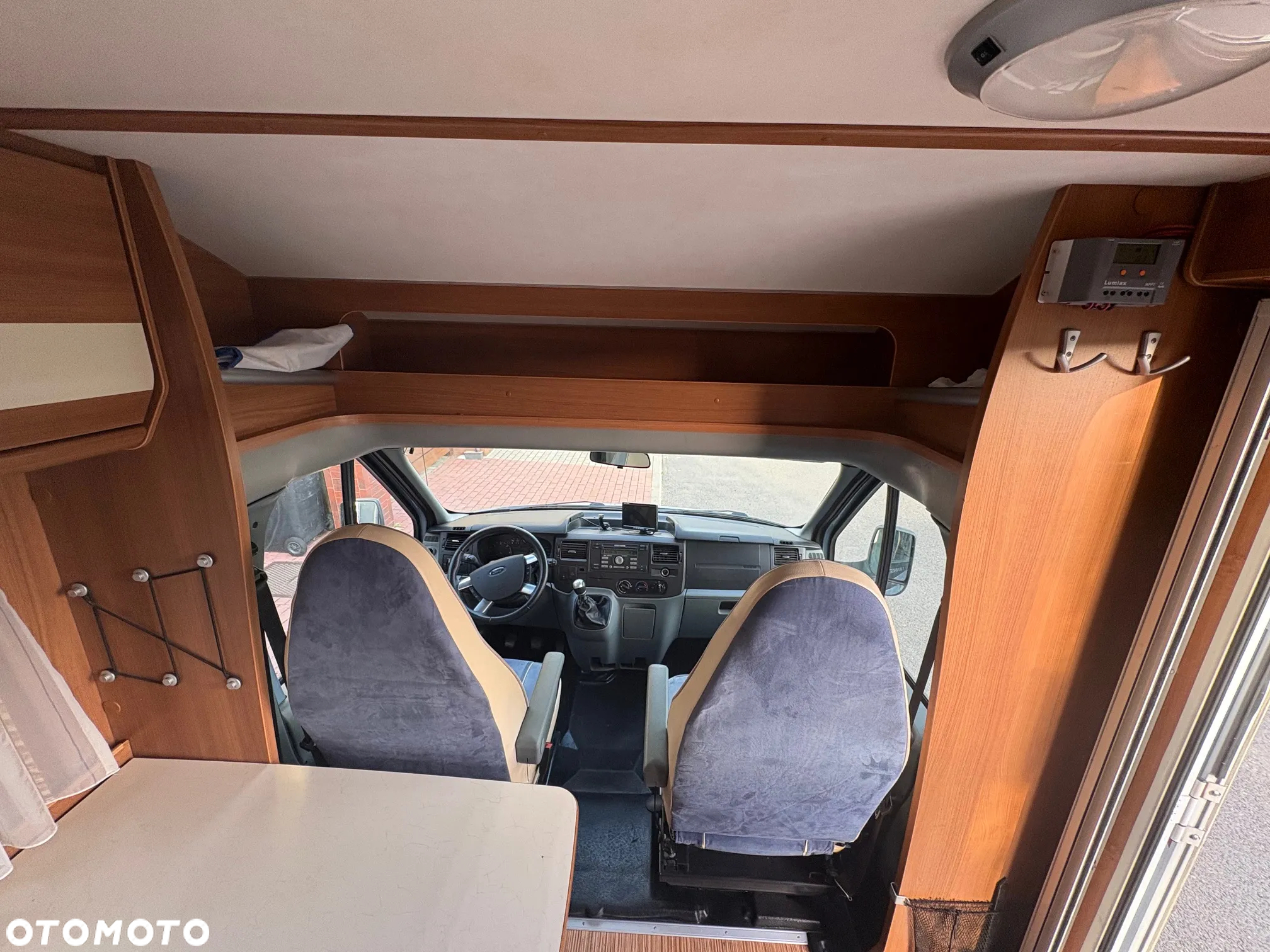 Ford CAPRON TRANSIT - 14