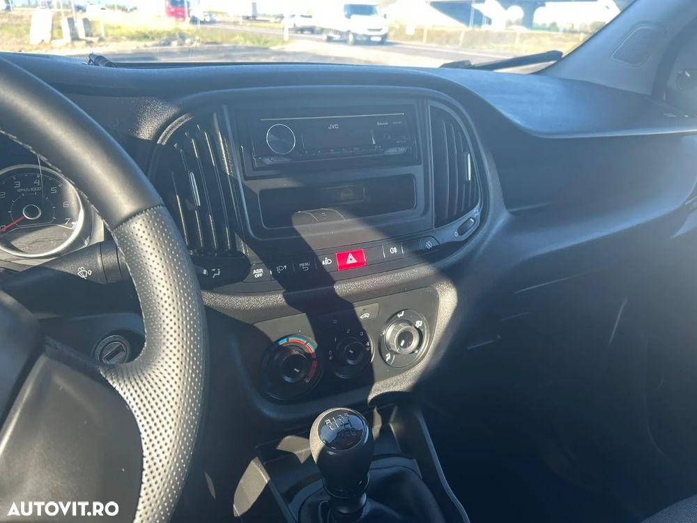 Fiat DOBLO - 7
