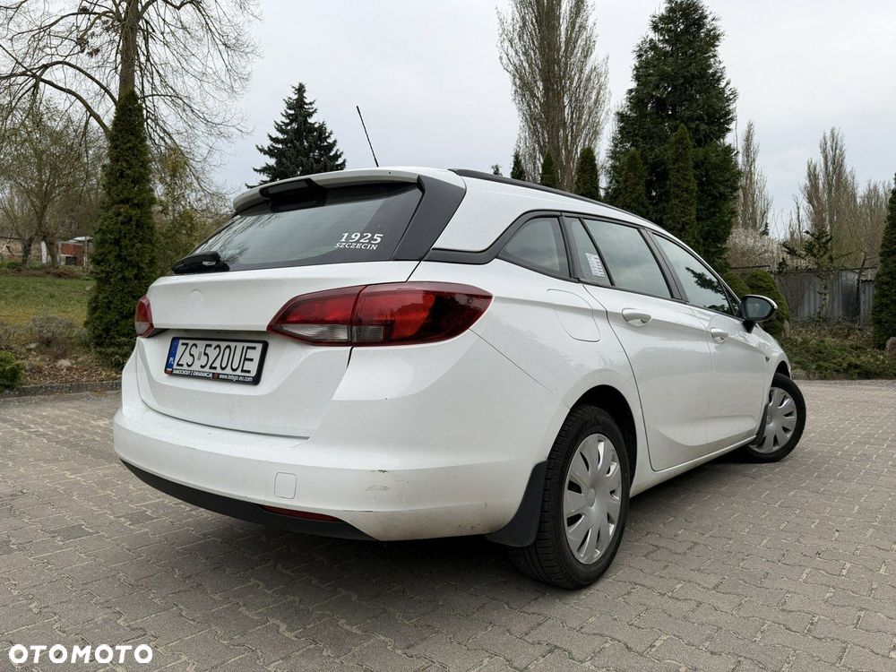 Opel Astra 1.6 CDTI Essentia - 6