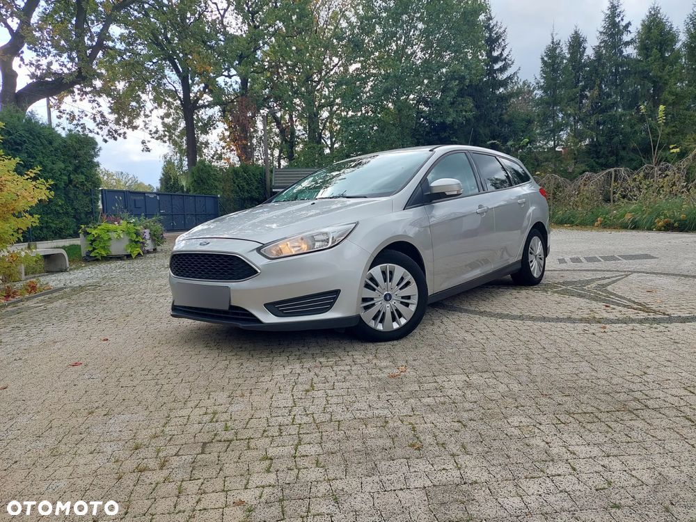 Ford Focus 1.5 TDCi Trend - 11