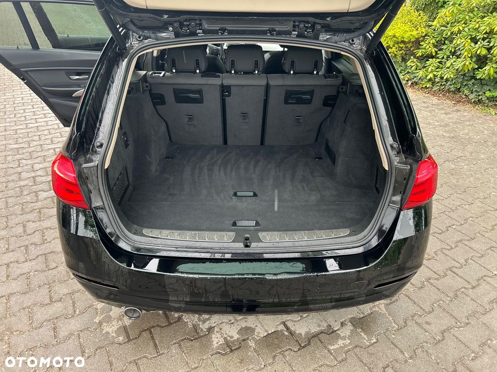BMW Seria 3 318d Business Edition - 24