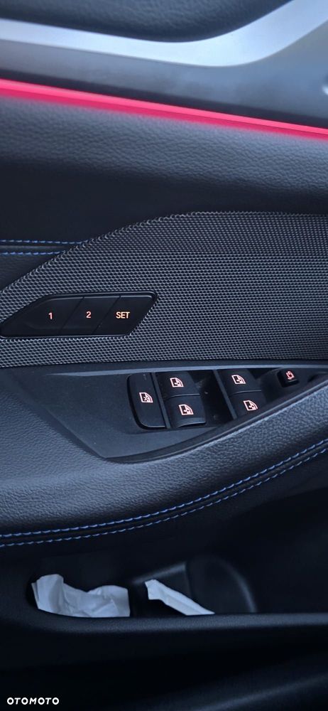 BMW i4 - 10