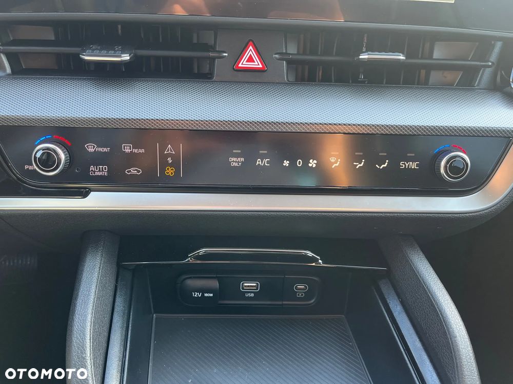 Kia Sportage 1.6 T-GDI HEV L 2WD - 24