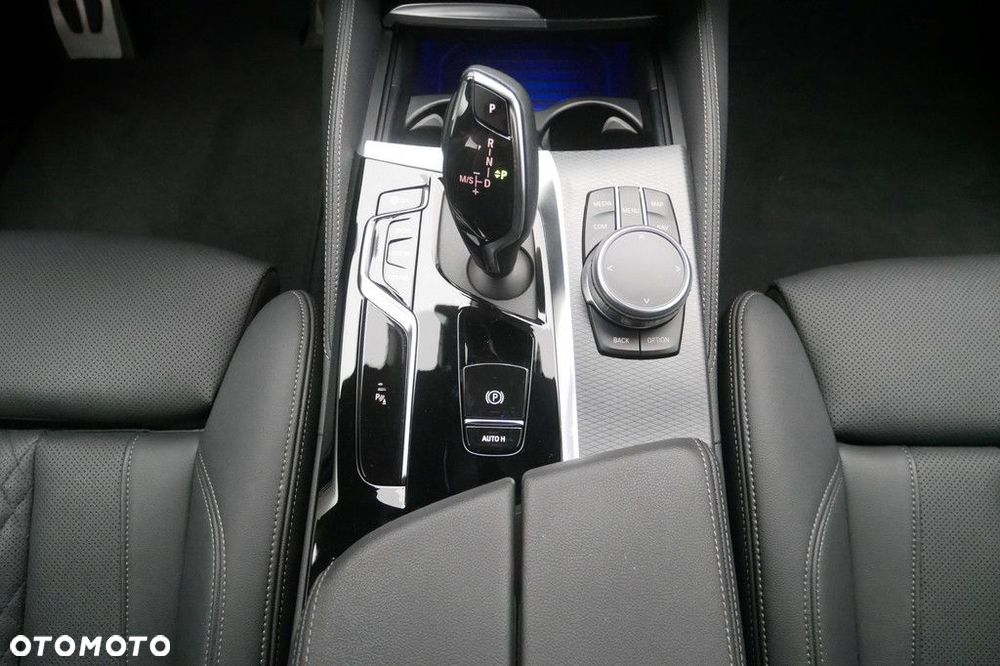 BMW Seria 5 - 11