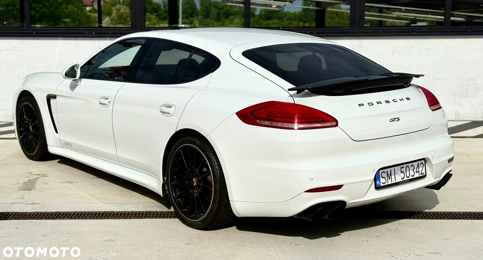 Porsche Panamera GTS PDK - 15