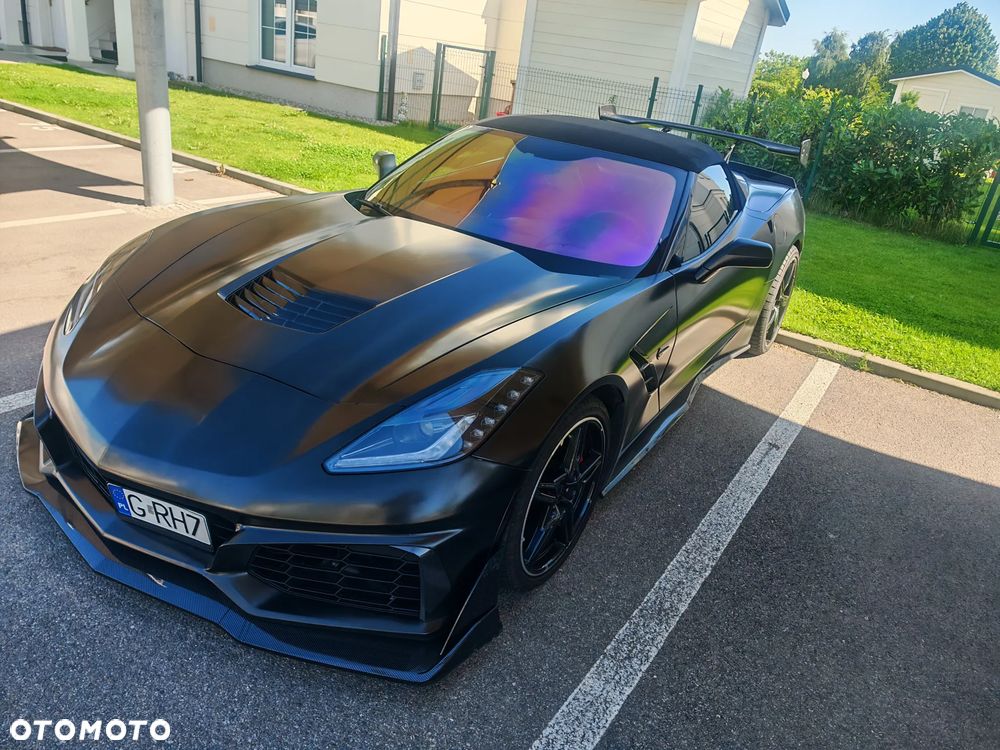 Chevrolet Corvette - 16
