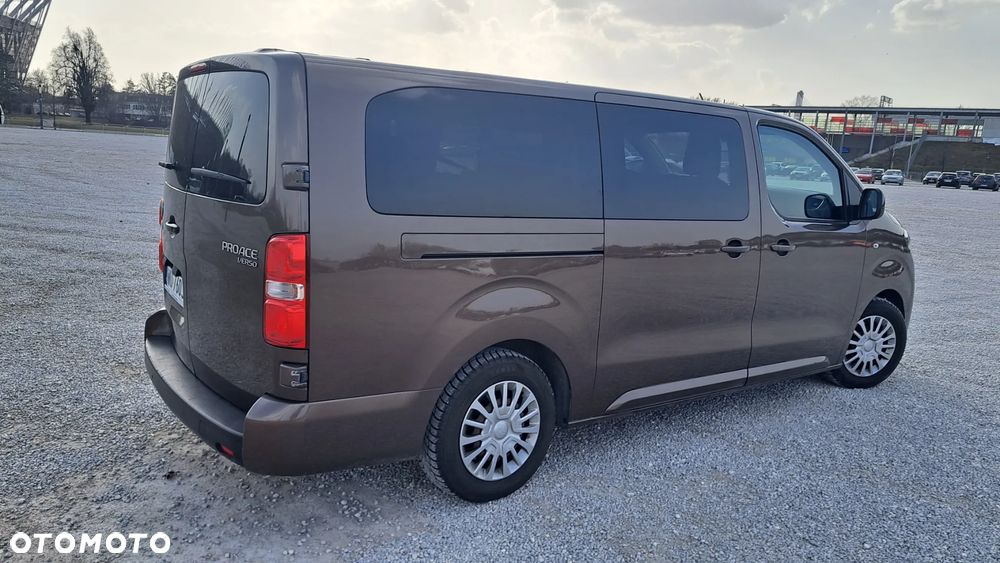 Toyota ProAce 2,0-l-D-4D L1 (8-Si.) Verso Family Comfort - 15