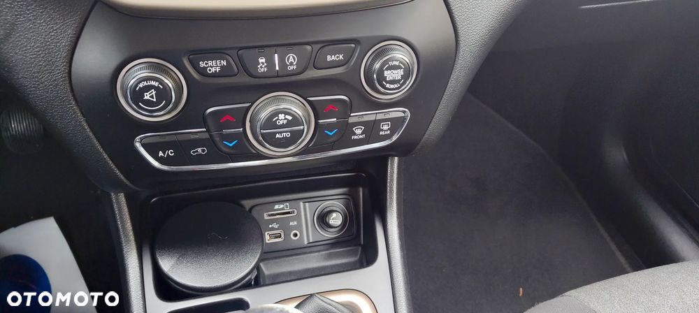 Jeep Cherokee 2.0 Multijet Longitude - 33