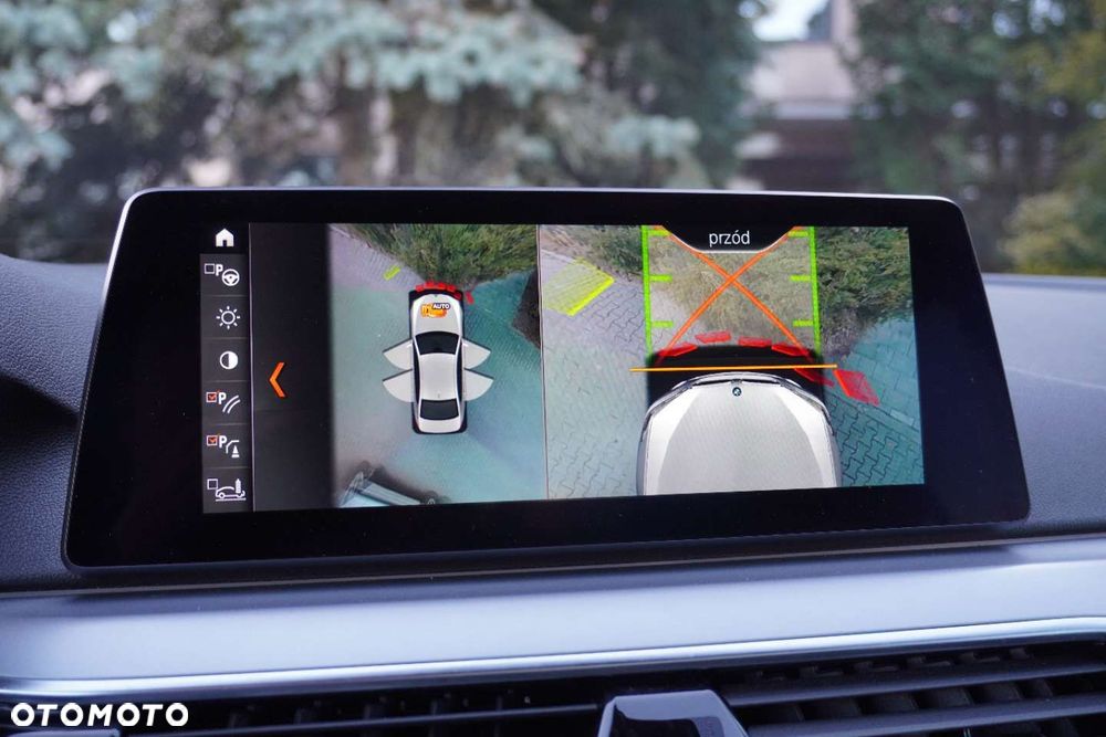 BMW Seria 5 520d xDrive - 19