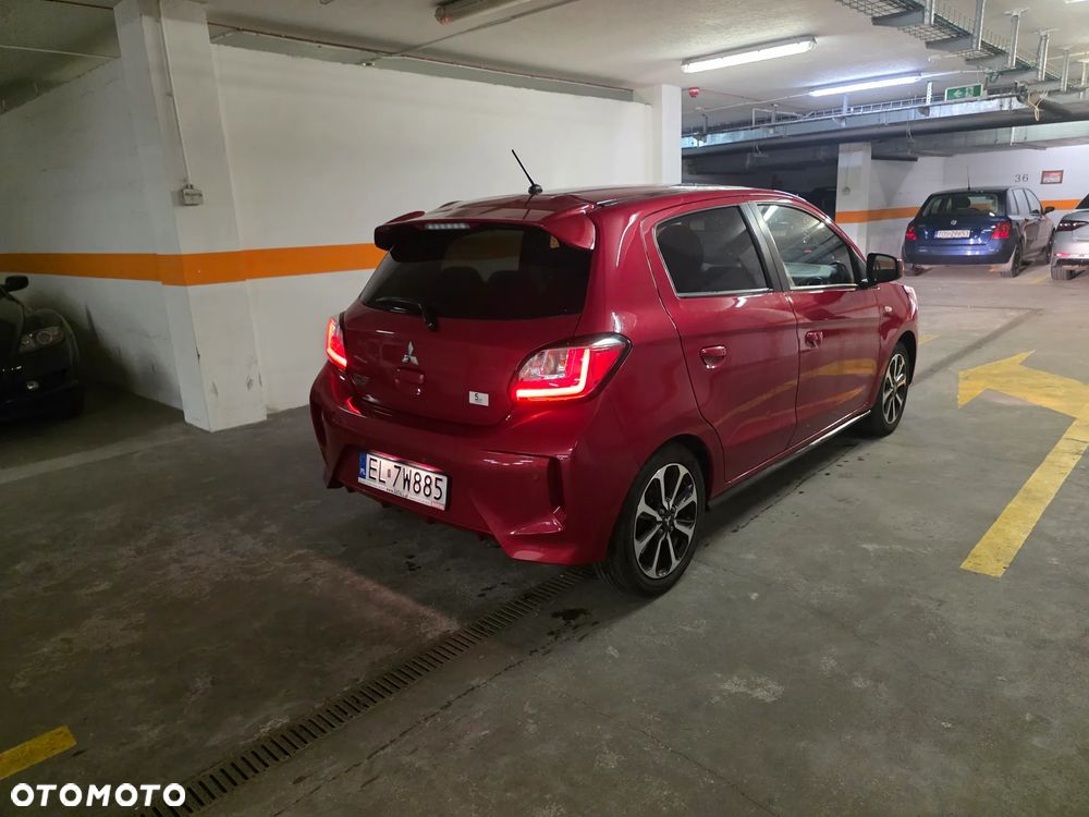 Mitsubishi Space Star 1.2 AS&G Intense - 4