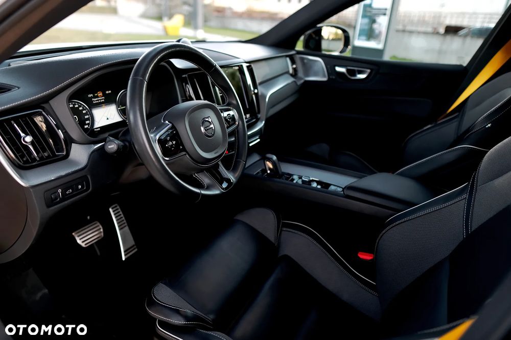 Volvo XC 60 - 21