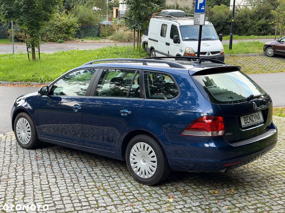 Volkswagen Golf 2011 photo 3