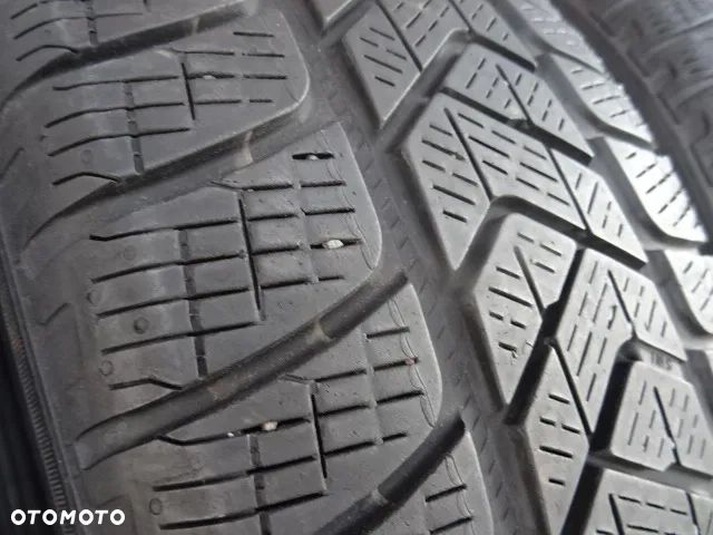 215/65/R17 99H Pirelli Winter Scorpion - 5