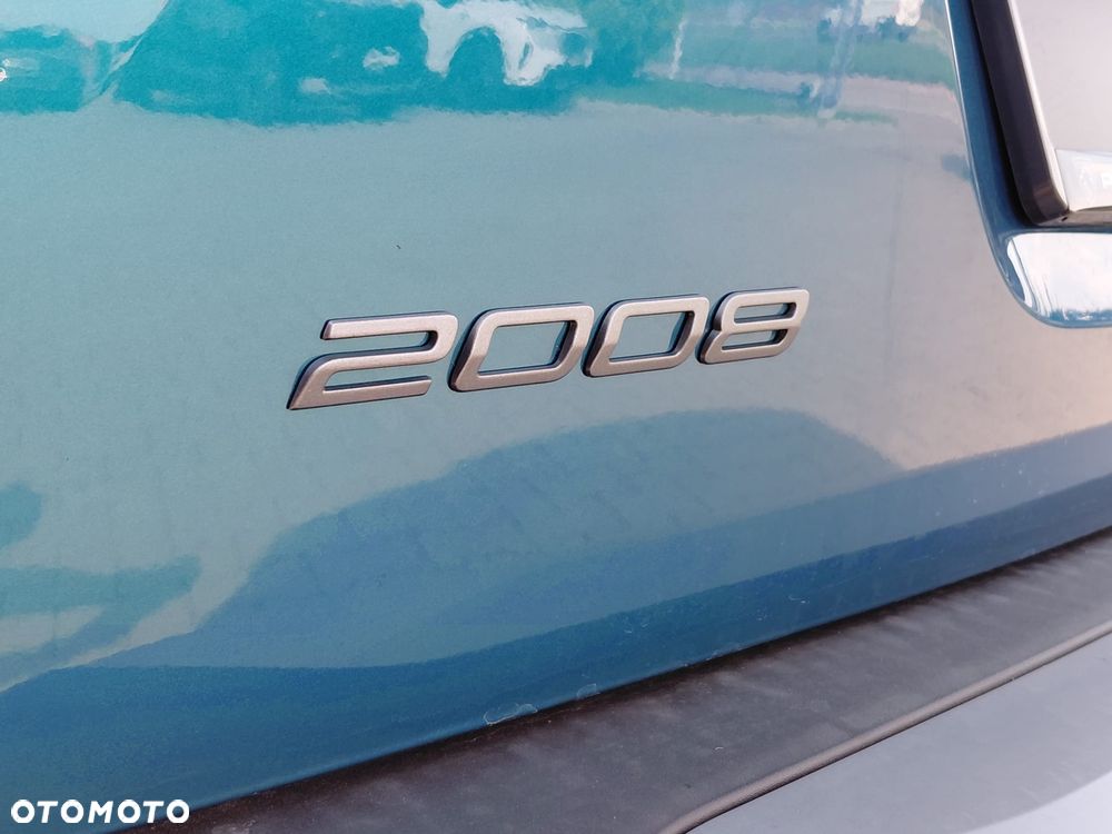 Peugeot 2008 1.2T Edition S&S - 30